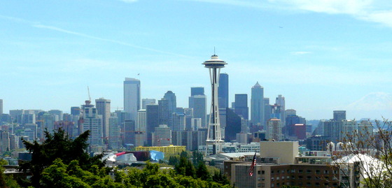 Skyline w Needle, Rainier.JPG